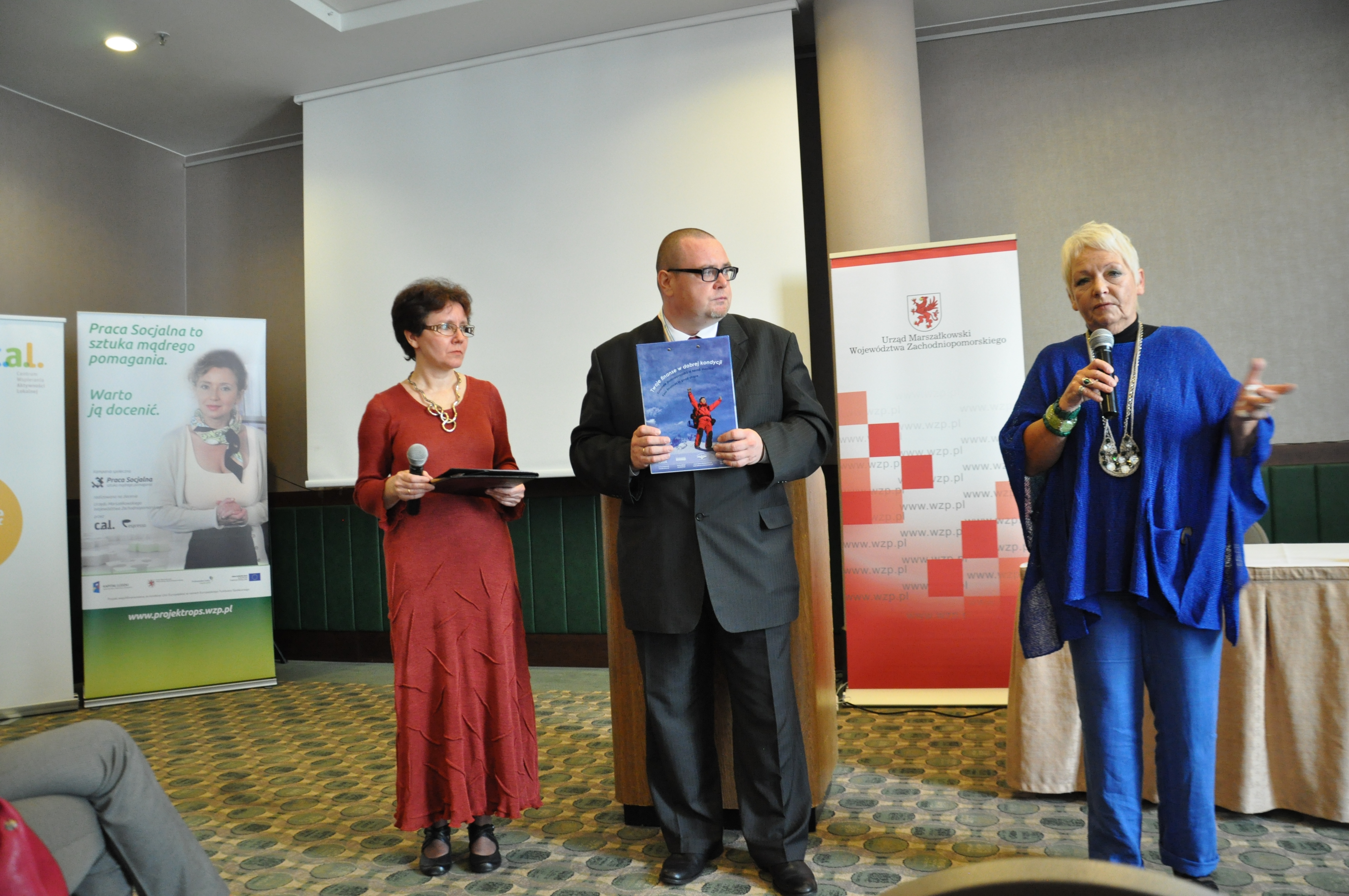 Konferencję otworzyła Poseł na Sejm RP - Magdalena Kochan.