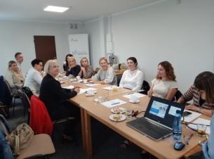 Przedstawiciele WTZ, ZAZ, CIS, PUP, OPS  PCPR oraz Gminy Sławno. 